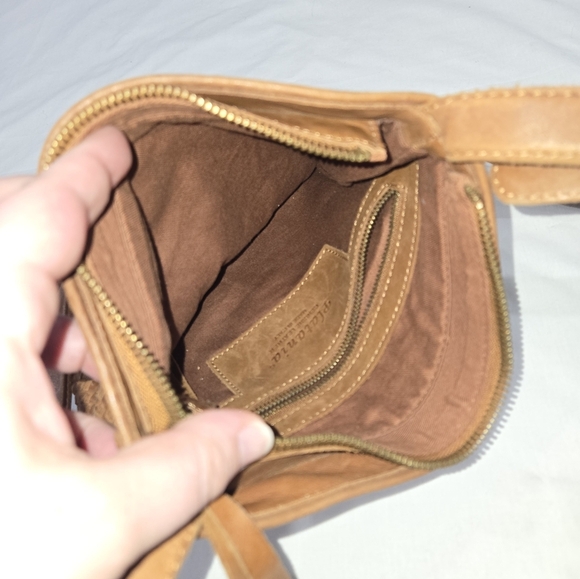 Platania Brown Woven Leather Crossbody Bag - Picture 4 of 7